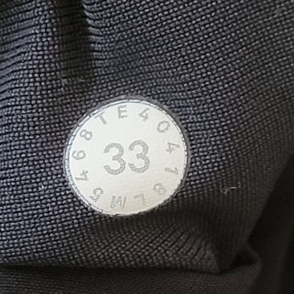 Lululemon Men's ABC Classic 37" Pants Melanite Size 33 Tall M5468T tear in front - Picture 5 of 11